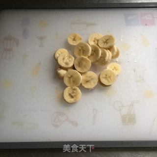 香蕉圣女果鸡蛋沙拉的做法步骤：3