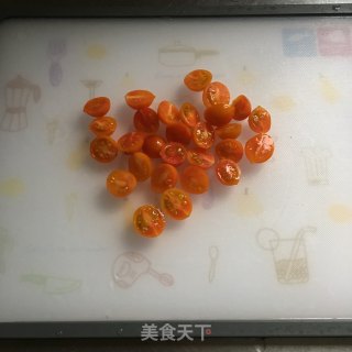 香蕉圣女果鸡蛋沙拉的做法步骤：4