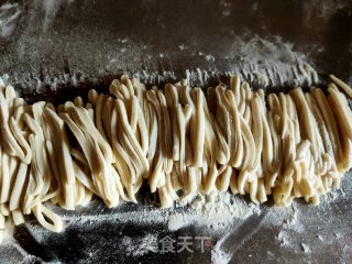 西红柿手擀面的做法步骤：11