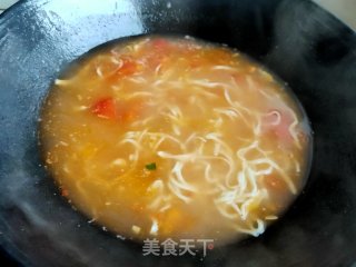 西红柿手擀面的做法步骤：15