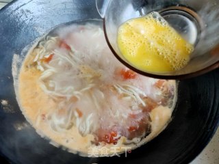 西红柿手擀面的做法步骤：18
