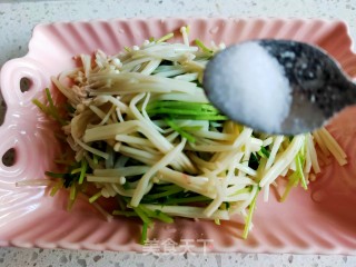 黑豆苗拌金针菇的做法步骤：10