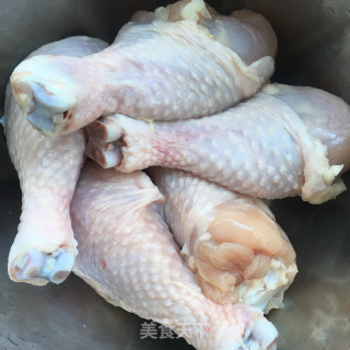 豆豉炖鸡块的做法步骤：1