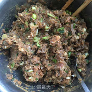 烟笋鲜肉包的做法步骤：9