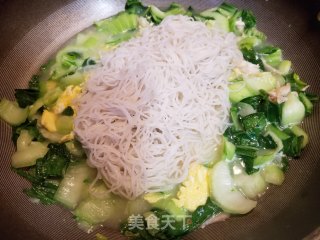 青菜鸡蛋米粉的做法步骤：9