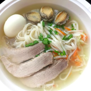 鲍鱼肉汤空心面的做法步骤：14