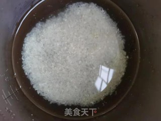 鱿鱼须腊肠饭的做法步骤：5