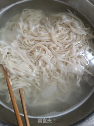 捞面条的做法步骤：9