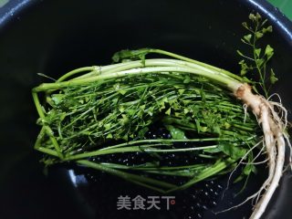 荠菜黑豆煮鸡蛋的做法步骤：2