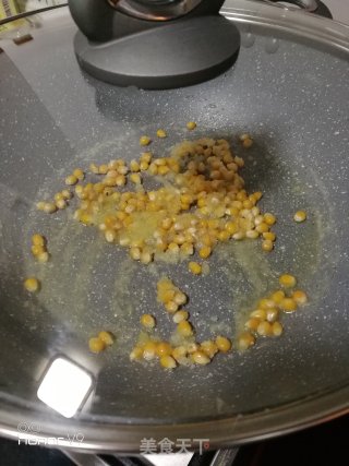 自制崩爆米花的做法步骤：4