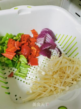 小炒牛肉的做法步骤：2