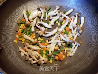 煎米粉的做法步骤：5