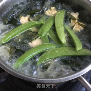 裙带菜虾丸煮粉的做法步骤：7