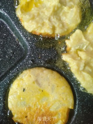 土豆小饼的做法步骤：9