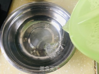 酱拌米粉的做法步骤：5