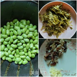 酸菜烧毛豆的做法步骤：1