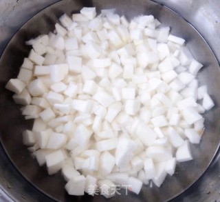 葡萄干山药小米粥的做法步骤：3