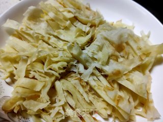 肉末圆白菜炒饼丝的做法步骤：4