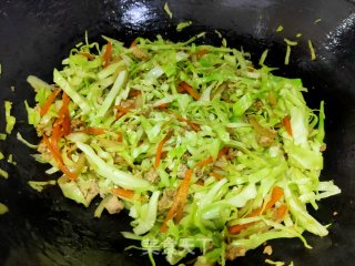 肉末圆白菜炒饼丝的做法步骤：14