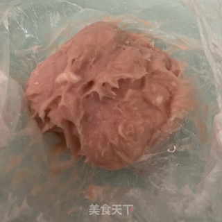 黄瓜滚肉酱汤的做法步骤：2