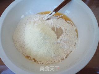 蓝莓面包卷的做法步骤：2