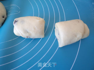 蓝莓面包卷的做法步骤：9