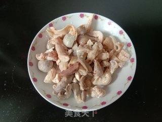 洋葱炒鸡杂的做法步骤：2