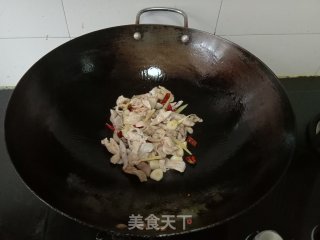 洋葱炒鸡杂的做法步骤：4