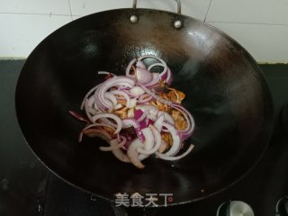 洋葱炒鸡杂的做法步骤：7