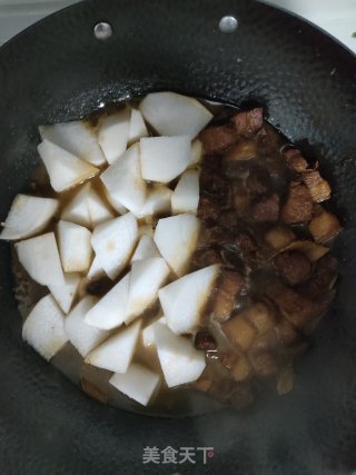 红烧肉炖萝卜的做法步骤：6