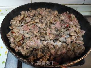 辣炒牛肉的做法步骤：4