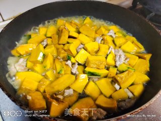 肉片烧南瓜的做法步骤：5