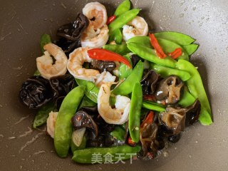 荷兰豆木耳炒虾仁的做法步骤：18