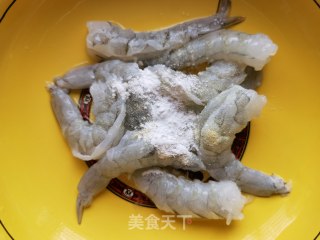 西葫芦炒虾仁的做法步骤：3