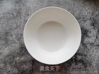 西葫芦炒虾仁的做法步骤：7