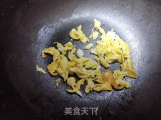 蛋炒饭的做法步骤：3