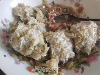 玉米粉酸菜馅蒸饺的做法步骤：8