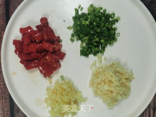 简单滴鱼香肉丝的做法步骤：4