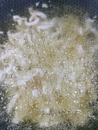 简单滴鱼香肉丝的做法步骤：7
