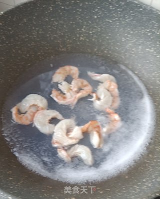 蒜苔炒虾仁的做法步骤：8