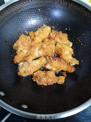 炸鸡腿的做法步骤：5