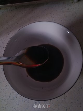 超下饭的炒鸡蛋的做法步骤：2