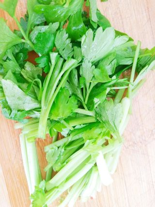 小炒花肠的做法步骤：7