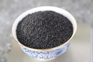 南瓜花生芝麻汤圆的做法步骤：5
