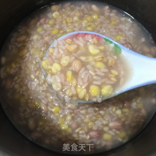花生玉米碴子粥的做法步骤：5