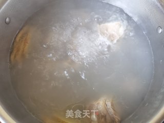 小海带排骨汤的做法步骤：10