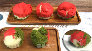 超简单三色小蒸糕，食材简单制作方便，入口绵软，健康而不甜腻。的做法步骤：16