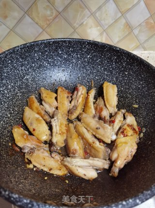 蒜香辣鸡翅的做法步骤：12