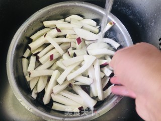 家常炒茄子的做法步骤：2