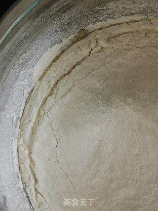 仅需一口就爱了，美翻天的蔓越莓蛋糕卷的做法步骤：8